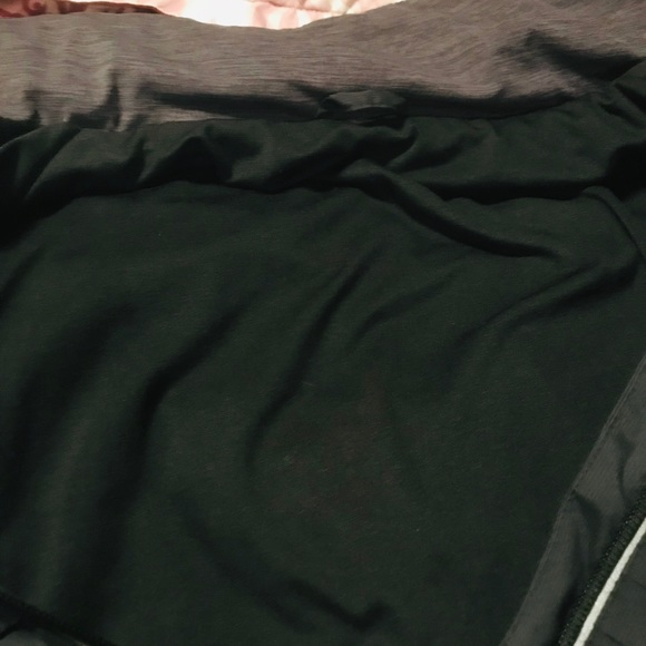 RARE Lululemon Back on Track Jacket 6 - Picture 3 of 8